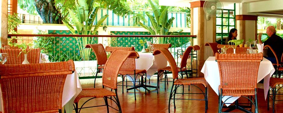 Royal Ivory Hotel Bangkok pool — press photo