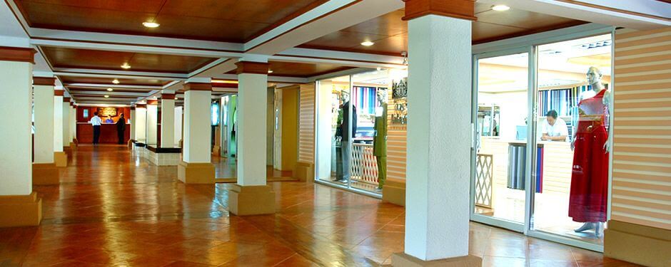 Nana-Ivory's-Lobby-and-Outlet