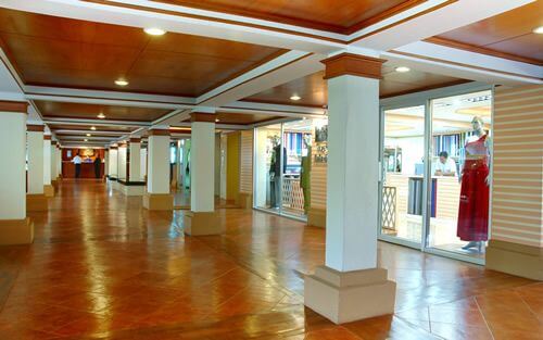 Nana-Hotel-outlets