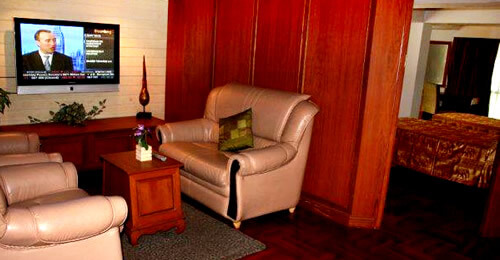 Royal Ivory Nana Presidential Suite Bangkok